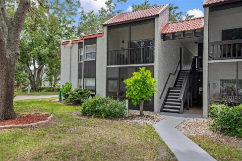 Copropriété à louer à Sarasota, Floride: 2 chambres, 81.38 m2 № 573467 - photo 1