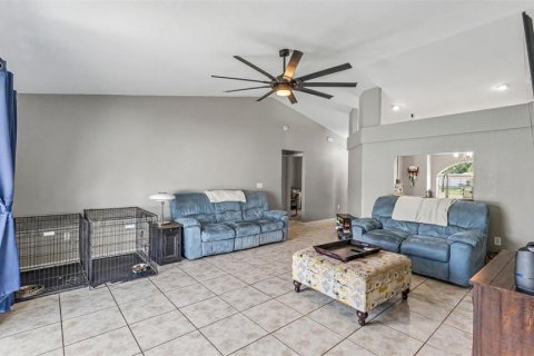 Casa en venta en Winter Haven, Florida, 3 dormitorios, 116.31 m2 № 2236834 - foto 5