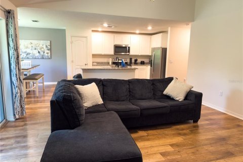 Casa en venta en Deltona, Florida, 3 dormitorios, 157.38 m2 № 1832742 - foto 7