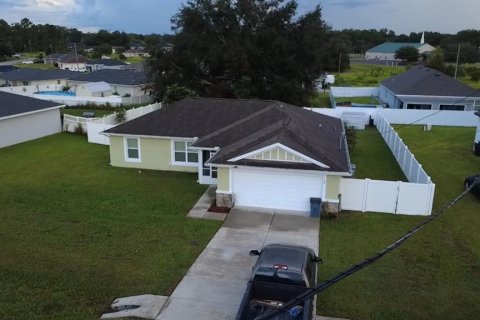 House in Ocala, Florida 3 bedrooms, 135.54 sq.m. № 2369335 - photo 2