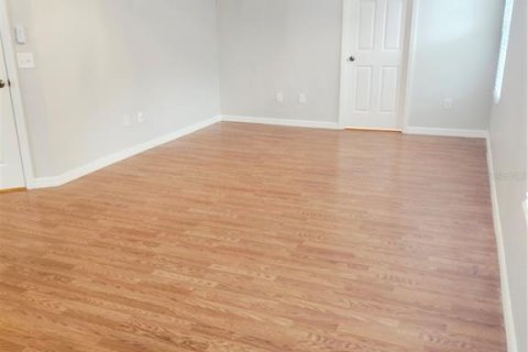 Villa ou maison à louer à Oxford, Floride: 3 chambres, 179.21 m2 № 1816671 - photo 26