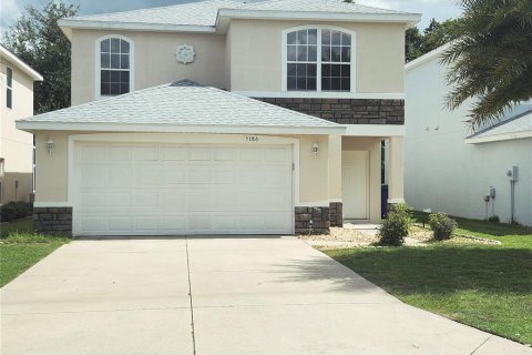 Villa ou maison à louer à Oxford, Floride: 3 chambres, 179.21 m2 № 1816671 - photo 2