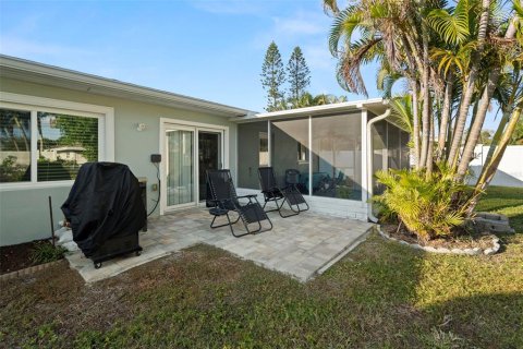 Casa en venta en Treasure Island, Florida, 3 dormitorios, 122.63 m2 № 2149475 - foto 26