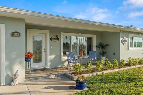 Casa en venta en Treasure Island, Florida, 3 dormitorios, 122.63 m2 № 2149475 - foto 3