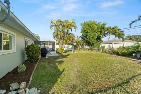 Casa en venta en Treasure Island, Florida, 3 dormitorios, 122.63 m2 № 2149475 - foto 29