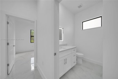 Купить виллу или дом в Лихай-Эйкерс, Флорида 3 спальни, 145.76м2, № 1954704 - фото 19