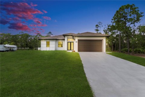 Купить виллу или дом в Лихай-Эйкерс, Флорида 3 спальни, 145.76м2, № 1954704 - фото 3