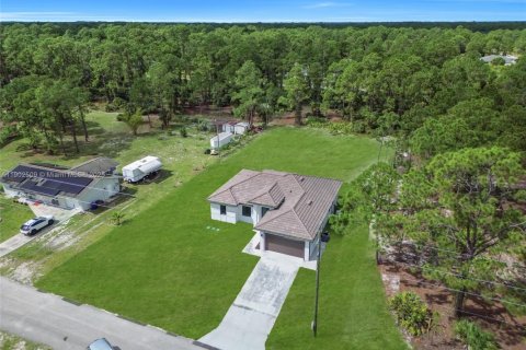 Купить виллу или дом в Лихай-Эйкерс, Флорида 3 спальни, 145.76м2, № 1954704 - фото 5