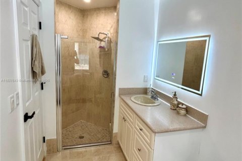 Casa en venta en Riviera Beach, Florida, 3 dormitorios, 146.41 m2 № 1800816 - foto 23