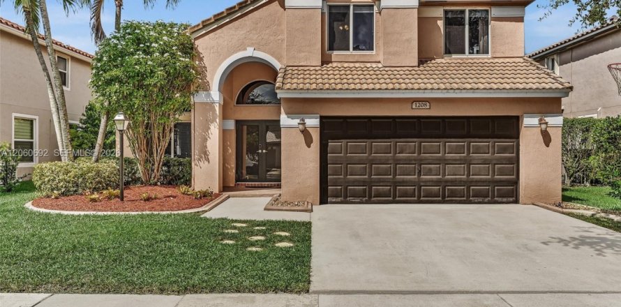 House in Pembroke Pines, Florida 4 bedrooms, 217.3 sq.m. № 2250305