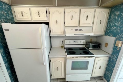 Condominio en venta en Lantana, Florida, 1 dormitorio, 65.22 m2 № 2169519 - foto 12