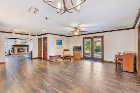 Casa en venta en Belle Isle, Florida, 4 dormitorios, 268.21 m2 № 2359164 - foto 10
