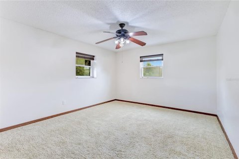 Casa en venta en Belle Isle, Florida, 4 dormitorios, 268.21 m2 № 2359164 - foto 26