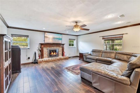 Casa en venta en Belle Isle, Florida, 4 dormitorios, 268.21 m2 № 2359164 - foto 6