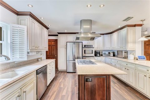 Casa en venta en Belle Isle, Florida, 4 dormitorios, 268.21 m2 № 2359164 - foto 13