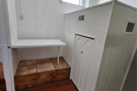 Touwnhouse à louer à Miami, Floride: 2 chambres, 76.46 m2 № 1696922 - photo 19