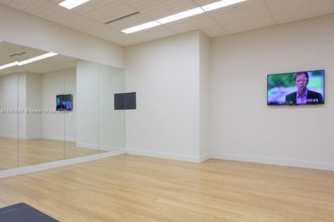 Купить кондоминиум в Майами, Флорида 2 спальни, 128.58м2, № 1965604 - фото 19