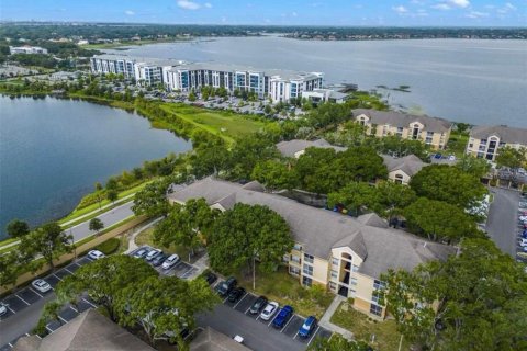 Condominio en venta en Orlando, Florida, 4 dormitorios, 122.91 m2 № 1849531 - foto 10