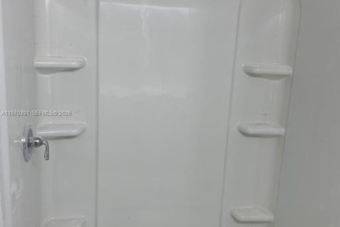 Купить кондоминиум в Мирамар, Флорида 2 спальни, 77.29м2, № 2031252 - фото 24