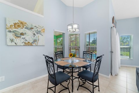 House in Loxahatchee Groves, Florida 3 bedrooms, 193.42 sq.m. № 2082109 - photo 10