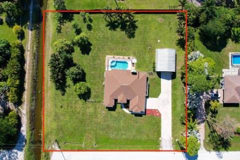 House in Loxahatchee Groves, Florida 3 bedrooms, 193.42 sq.m. № 2082109 - photo 30