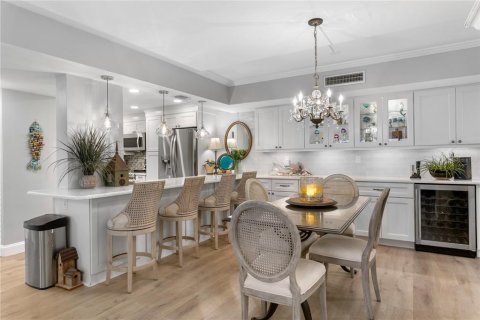 Condo in Dunedin, Florida, 2 bedrooms  № 1837583 - photo 7