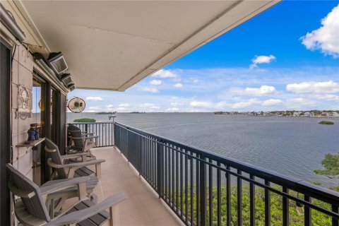 Condo in Dunedin, Florida, 2 bedrooms  № 1837583 - photo 20