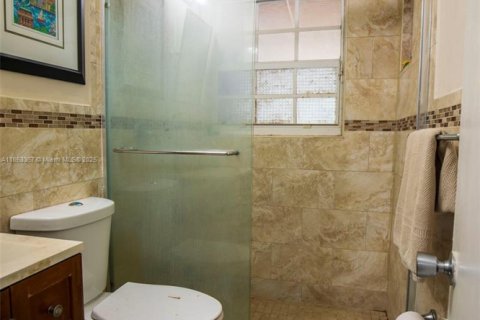 Casa en venta en Hollywood, Florida, 2 dormitorios, 135.08 m2 № 1872079 - foto 10