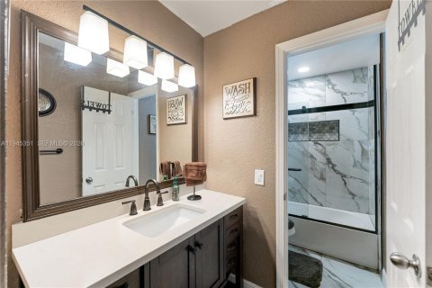 Casa en venta en North Lauderdale, Florida, 3 dormitorios, 133.31 m2 № 2020731 - foto 18