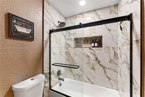 Casa en venta en North Lauderdale, Florida, 3 dormitorios, 133.31 m2 № 2020731 - foto 19