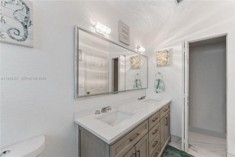 Casa en venta en North Lauderdale, Florida, 3 dormitorios, 133.31 m2 № 2020731 - foto 13
