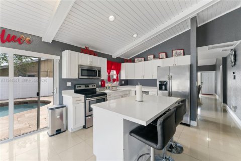 Casa en venta en North Lauderdale, Florida, 3 dormitorios, 133.31 m2 № 2020731 - foto 5