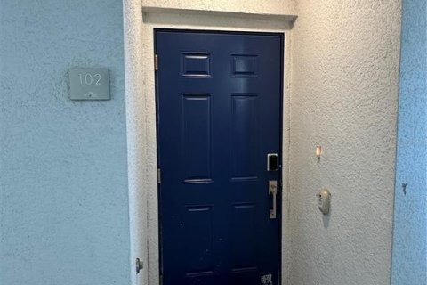 Condo in Kissimmee, Florida, 2 bedrooms  № 1553559 - photo 4