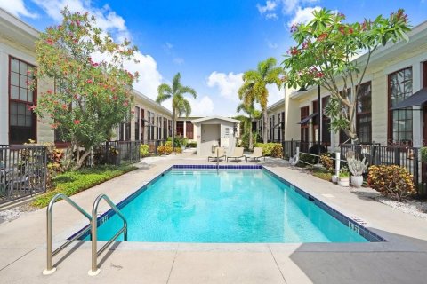 Condo in Tampa, Florida, 1 bedroom  № 1784493 - photo 24