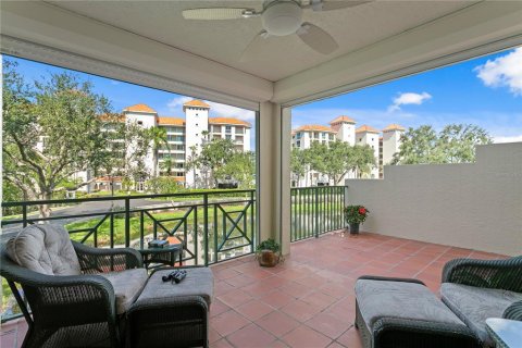 Condo in Saint Petersburg, Florida, 2 bedrooms  № 1876042 - photo 15