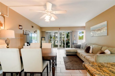 Townhouse in Key Largo, Florida 2 bedrooms, 86.12 sq.m. № 1772500 - photo 20