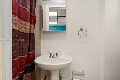 Townhouse in Key Largo, Florida 2 bedrooms, 86.12 sq.m. № 1772500 - photo 5