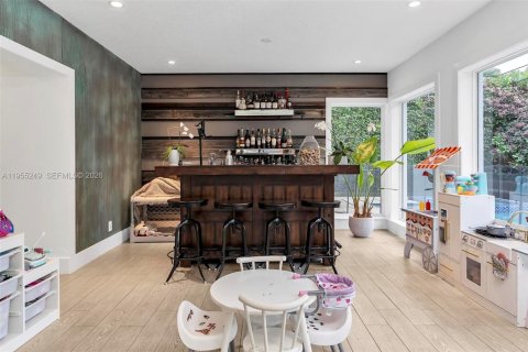 Villa ou maison à louer à Coral Gables, Floride: 3 chambres, 232.26 m2 № 2011098 - photo 17