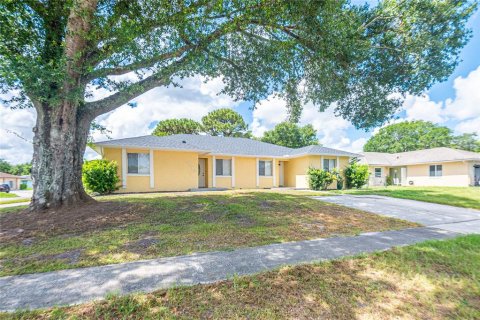 Apartamento en alquiler en Orlando, Florida, 3 dormitorios, 92.9 m2 № 1802159 - foto 3