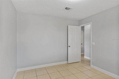Apartamento en alquiler en Orlando, Florida, 3 dormitorios, 92.9 m2 № 1802159 - foto 18