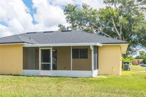Apartamento en alquiler en Orlando, Florida, 3 dormitorios, 92.9 m2 № 1802159 - foto 21
