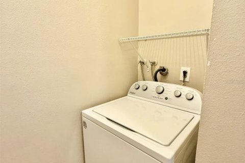 Condo in Clearwater, Florida, 2 bedrooms  № 1903337 - photo 9
