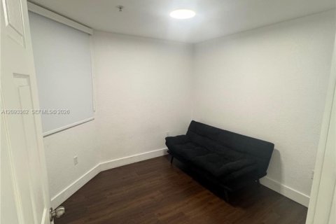 Copropriété à louer à Doral, Floride: 3 chambres, 112.13 m2 № 2383088 - photo 7