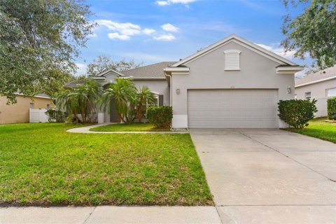 Villa ou maison à vendre à Clermont, Floride: 3 chambres, 163.51 m2 № 1740594 - photo 1