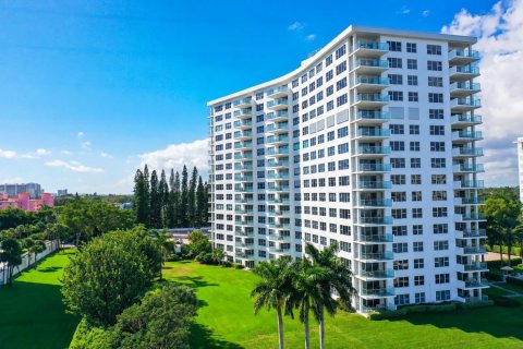 Copropriété à vendre à Boca Raton, Floride: 2 chambres, 136.94 m2 № 2407978 - photo 2