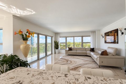 Copropriété à vendre à Boca Raton, Floride: 2 chambres, 136.94 m2 № 2407978 - photo 11