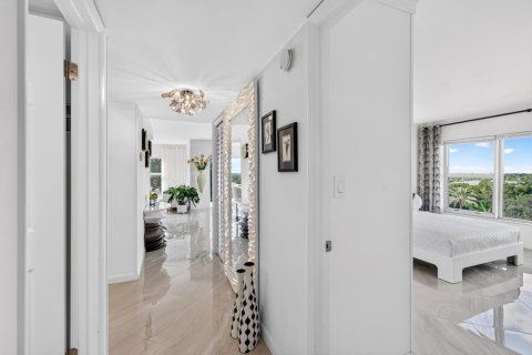 Copropriété à vendre à Boca Raton, Floride: 2 chambres, 136.94 m2 № 2407978 - photo 24