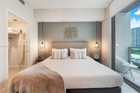 Condo in Miami, Florida № 1959109 - photo 3