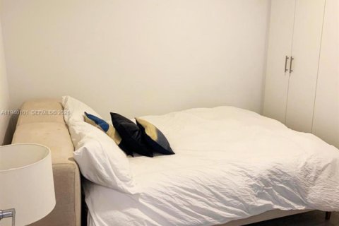 Снять в аренду кондоминиум в Санни-Айлс-Бич, Флорида 2 спальни, 144.28м2, № 1997351 - фото 17