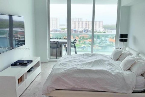 Снять в аренду кондоминиум в Санни-Айлс-Бич, Флорида 2 спальни, 144.28м2, № 1997351 - фото 9